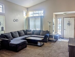 1080 Noelle Bend in Lake In The Hills, IL - Building Photo - Building Photo