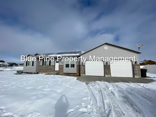 property at 3865 Cobalt Dr