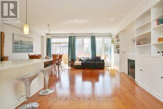 2461 Regatta Ave in Ottawa, ON - Building Photo - Building Photo