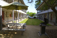 Jack Scott Apartments in Chico, CA - Building Photo - Building Photo