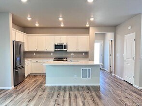 21114 E 63rd Dr in Aurora, CO - Building Photo - Building Photo