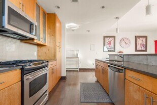 3312 Hudson Ave in Union City, NJ - Building Photo