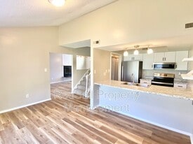 3833 Foxglove Ct in Virginia Beach, VA - Building Photo