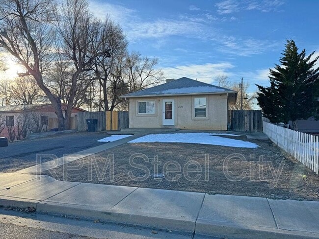 2020 W 14th St in Pueblo, CO - Building Photo - Building Photo
