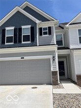 13517 Dewpoint Ln in Fishers, IN - Building Photo - Building Photo