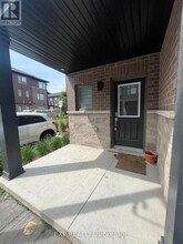 575-575 Woodward Ave in Hamilton, ON - Building Photo - Building Photo
