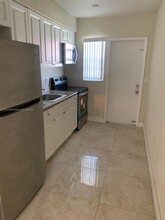 1393 NW 53rd St in Miami, FL - Building Photo - Building Photo
