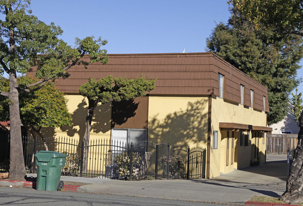 1519-1521 Lincoln Ave in Alameda, CA - Building Photo