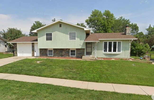 property at 114 E Liberty St