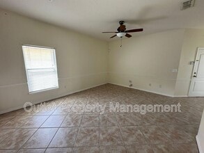 4749 Waterside Pointe Cir in Orlando, FL - Building Photo - Building Photo