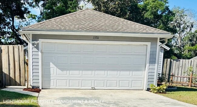 1370 Cove Landing Dr in Jacksonville, FL - Building Photo - Building Photo