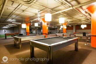 565 W Quincy St-Unit -Unit 1213 in Chicago, IL - Building Photo - Building Photo