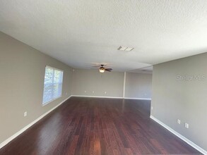 1116 Myrtle Lake View Dr in Fruitland Park, FL - Building Photo - Building Photo