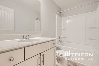 7064 Demeter Dr in Atlanta, GA - Building Photo - Building Photo