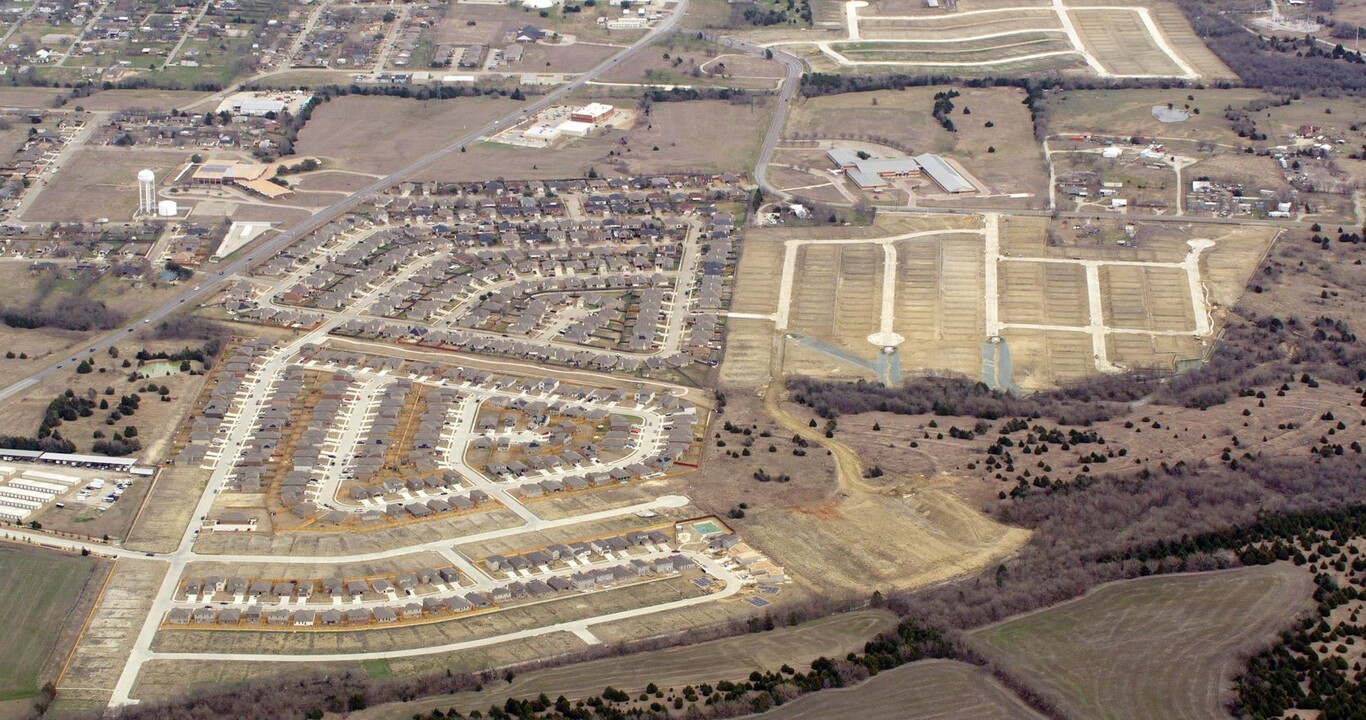 Shaw Creek Ranch in Ferris, TX - Building Photo