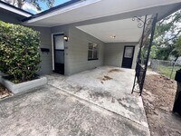 1413 N Fern Creek Ave