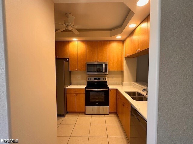 1105 Van Loon Commons Cir in Cape Coral, FL - Foto de edificio - Building Photo