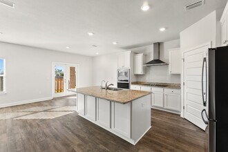 3000 Rachel Pl in Southport, FL - Building Photo - Building Photo