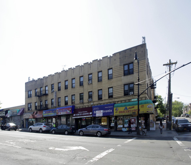 Subway in Bronx, NY - Building Photo - Building Photo