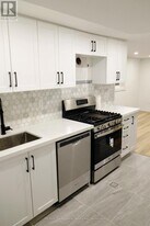 118 Sackville St in Toronto, ON - Building Photo