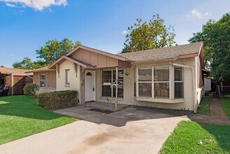 4319 Birch Dr in Mesquite, TX - Building Photo - Building Photo