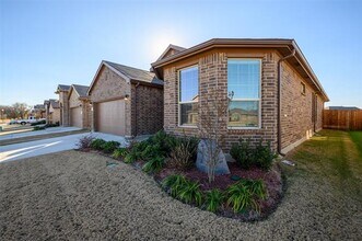 4308 Lost Creek Rd in Denton, TX - Building Photo - Building Photo