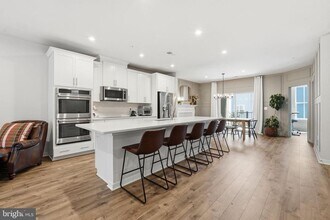 44617 Wolfhound Sq in Ashburn, VA - Building Photo - Building Photo