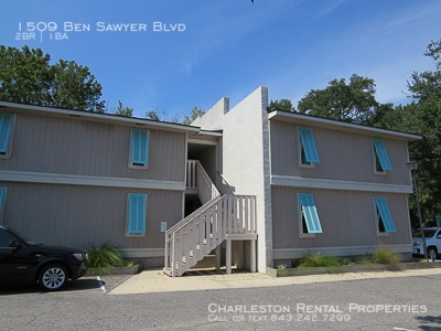 1509 Ben Sawyer Blvd in Mount Pleasant, SC - Building Photo