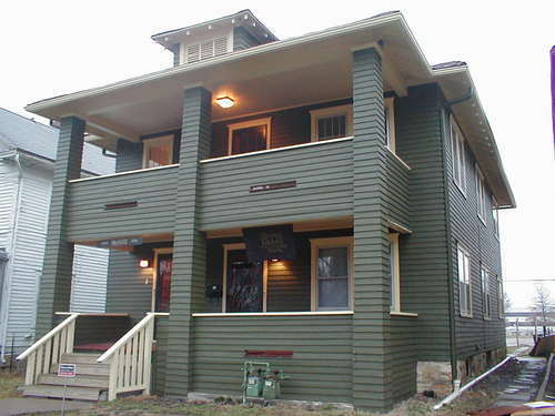 property at 1114 SW Taylor St