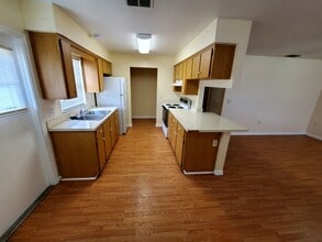 1022 Church St in Haines City, FL - Foto de edificio - Building Photo