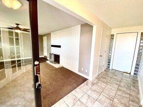 713 Harcourt Rd in Boise, ID - Building Photo - Building Photo