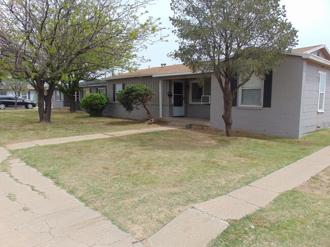 property at 3413 Quaker Ave