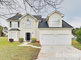 5632 Briar Knoll Ct in Lithonia, GA - Building Photo