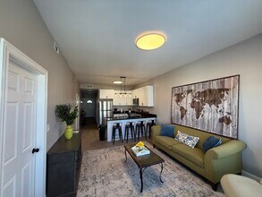 3049 N Avers Ave in Chicago, IL - Building Photo - Building Photo