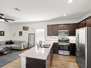 2729 Louris Ln in Pflugerville, TX - Building Photo - Building Photo