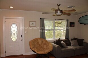 1550 E Leonard St in Pensacola, FL - Building Photo