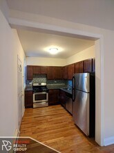 630 W Cornelia Ave, Unit 622-1S in Chicago, IL - Building Photo - Building Photo