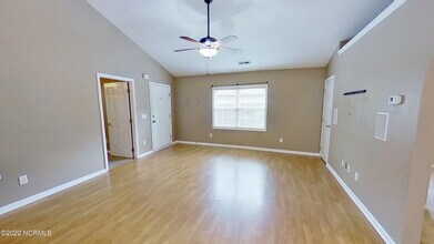 811 Grathwol Dr in Wilmington, NC - Building Photo - Building Photo