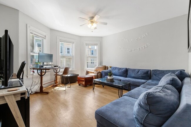 93 Old Harbor St, Unit 1