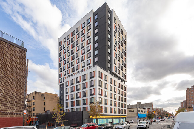 Betances VI Family Residences in Bronx, NY - Foto de edificio - Building Photo