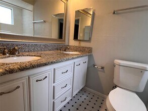 830 Richvale Ln in Houston, TX - Building Photo - Building Photo