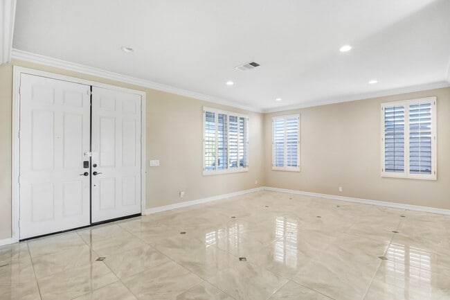 12689 Mediterranean Dr in Rancho Cucamonga, CA - Building Photo - Building Photo