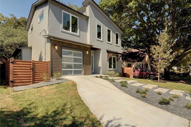 1208 Kinney Ave in Austin, TX - Building Photo - Building Photo