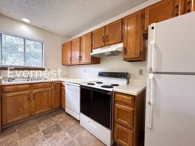 4012 Muse Way in Colorado Springs, CO - Foto de edificio - Building Photo