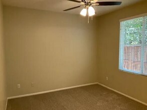 5099 Pamplona Ave in Murrieta, CA - Building Photo - Building Photo