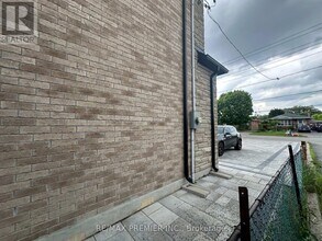 26 Elinor Ave in Toronto, ON - Building Photo - Building Photo