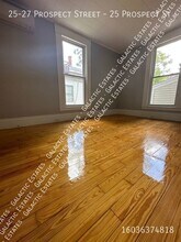 25 Prospect St-Unit -1 in Manchester, NH - Building Photo - Building Photo