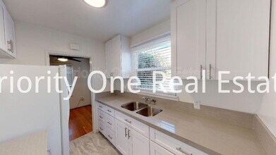 4231 Hamilton St in San Diego, CA - Building Photo - Building Photo