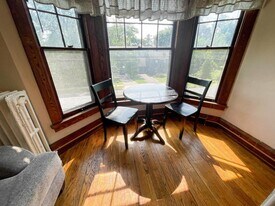 207 Kelvin Pl in Ithaca, NY - Building Photo