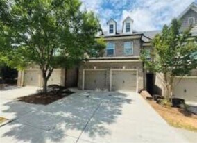 5545 Bright Cross Wy in Suwanee, GA - Building Photo